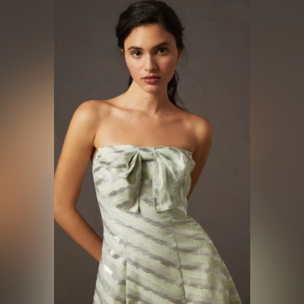 NWT Anthropologie Bow-Tie Tube Dress
Eva Franco mint size 8 - Picture 5 of 9